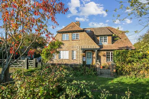 4 bedroom detached house for sale, Saint Hill Road, East Grinstead, RH19