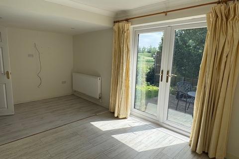 2 bedroom detached bungalow for sale, 10 Black Horse Drove, Littleport, Ely, Cambridgeshire CB6 1EG