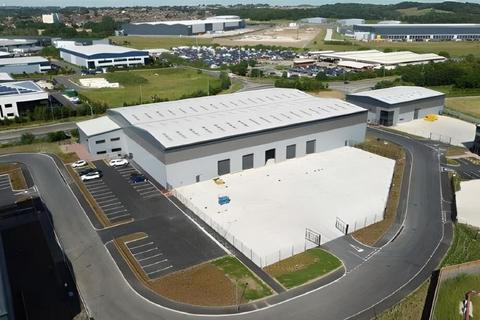 Warehouse to rent, Pontefract Ln Leeds LS9 0SL