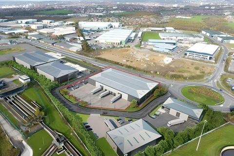 Warehouse to rent, Pontefract Ln Leeds LS9 0SL