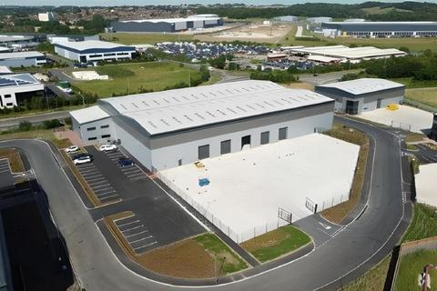 Warehouse to rent, Pontefract Ln Leeds LS9 0SL