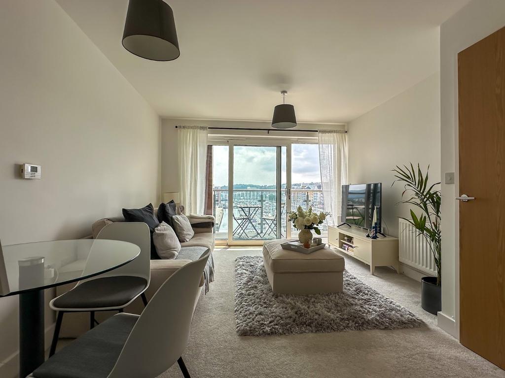 Living/Dining Room