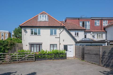 1 bedroom flat to rent, Cavendish Road, Balham, London, SW12