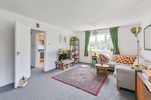 1 bedroom flat to rent, Cavendish Road, Balham, London, SW12