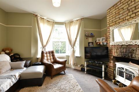 undefined, South Road, South Ockendon RM15