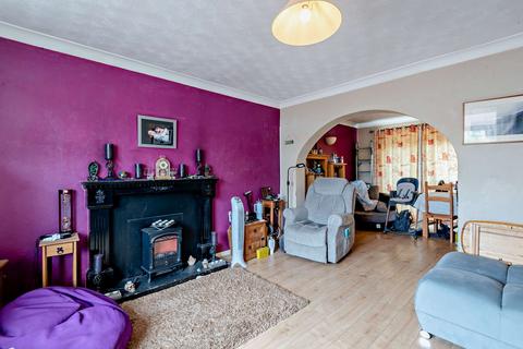 5 bedroom detached house for sale, Ancaster Drive, Sleaford, NG34