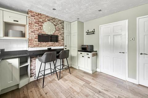 13 Darkwood Crescent, Chatburn, Clitheroe, BB7 4AL
