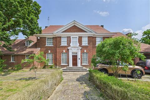 undefined, Winnington Road, N2