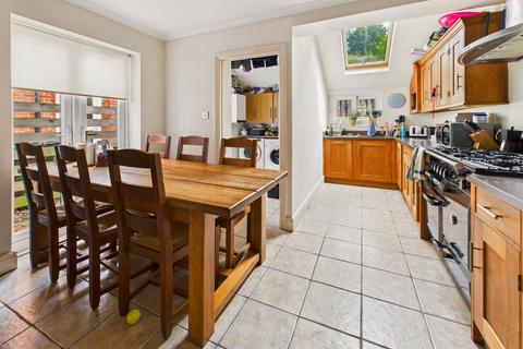 4 bedroom end of terrace house for sale, Love Lane, Mayfield, TN20