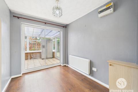 2 Faroes Close, Blackburn, BB2 3EL
