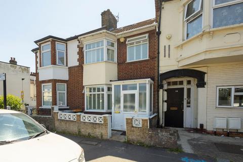 undefined, Dames Road, London E7