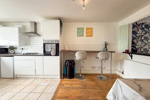 60 Two Acres Road, Bristol, BS14 9TY