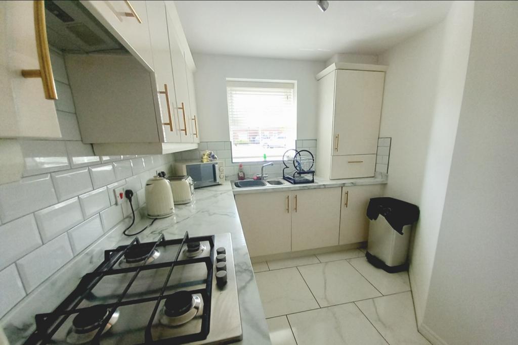 Dining kitchen