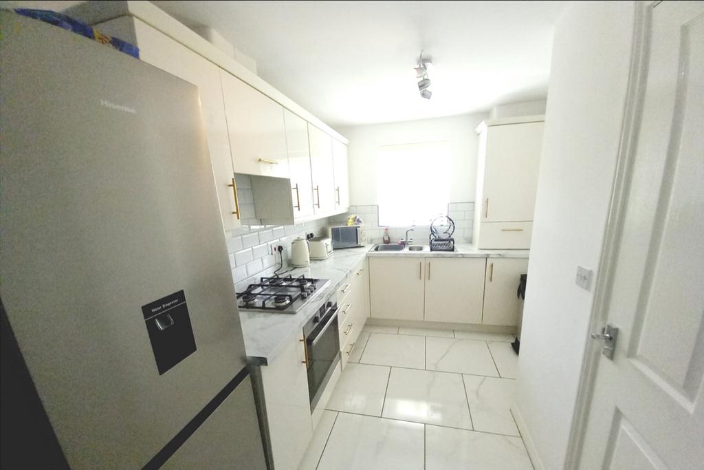 Dining kitchen