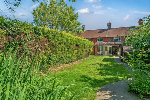 23 Bridge Road, Haslemere, GU27 2AY