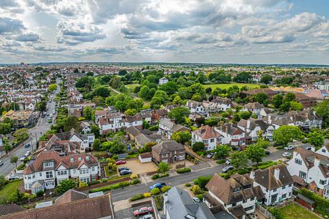 5 bedroom detached house for sale, Westcliff-on-sea SS0