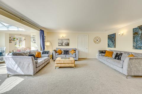 5 bedroom detached house for sale, Westcliff-on-sea SS0