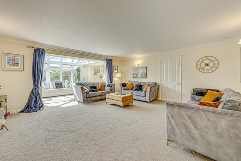 5 bedroom detached house for sale, Westcliff-on-sea SS0
