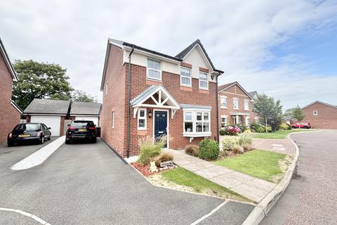 4 bedroom detached house for sale, Walnut Avenue, South Shore FY4