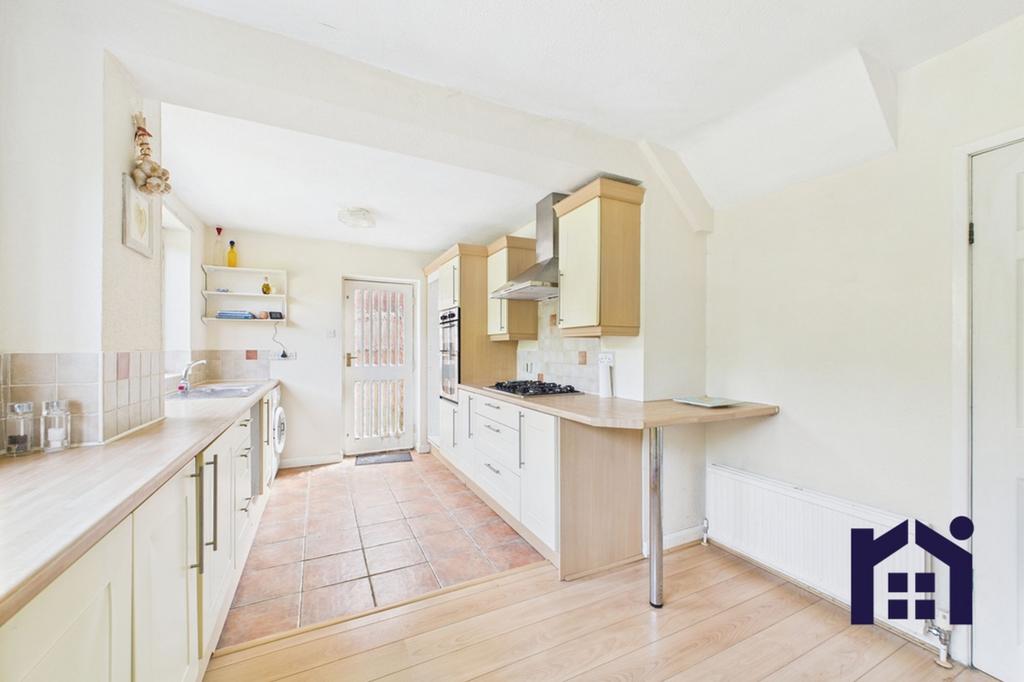 Dining kitchen