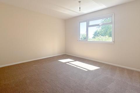3 bedroom bungalow to rent, Three Mile Pond Farm, Sawbridgeworth