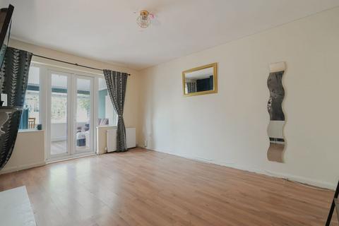 69 Far Lane, Rotherham, S65 2HJ