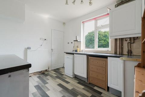 69 Far Lane, Rotherham, S65 2HJ