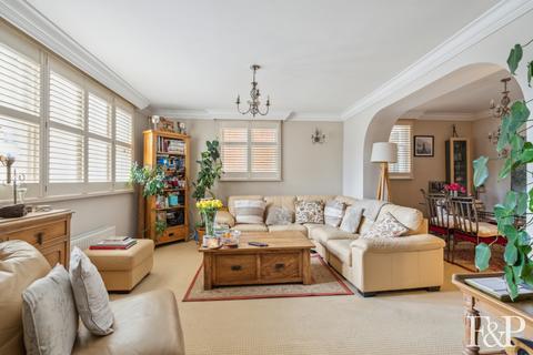 2 bedroom apartment for sale, Longbourn, Windsor