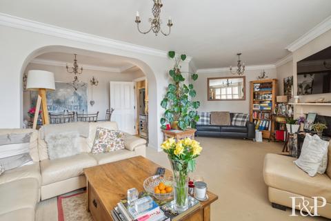 2 bedroom apartment for sale, Longbourn, Windsor