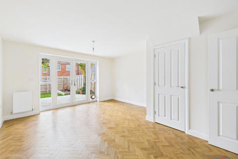 undefined, Thomas Tudor Way, Stonehouse GL10