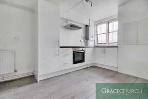 3 bedroom maisonette for sale, Griffin Road, Tottenham N17 6HX