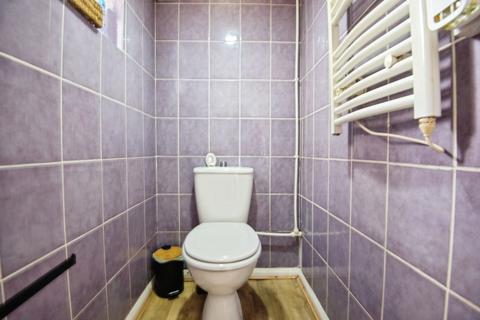 18 Addison Drive, Lincoln, LN2 4LG
