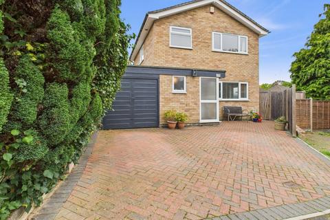 undefined, Clayton Walk, Little Chalfont, Buckinghamshire, HP7