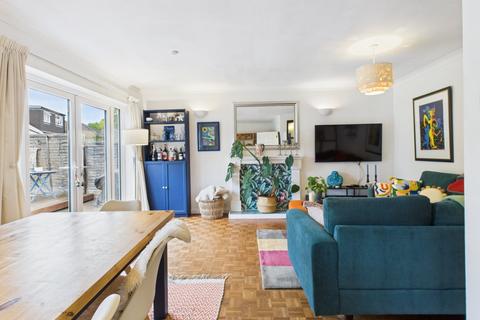 undefined, Clayton Walk, Little Chalfont, Buckinghamshire, HP7