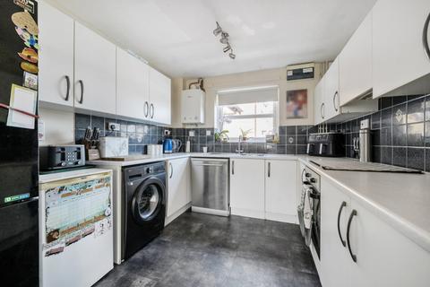 3 bedroom semi-detached house for sale, Marigold Walk, Sleaford, Lincolnshire, NG34