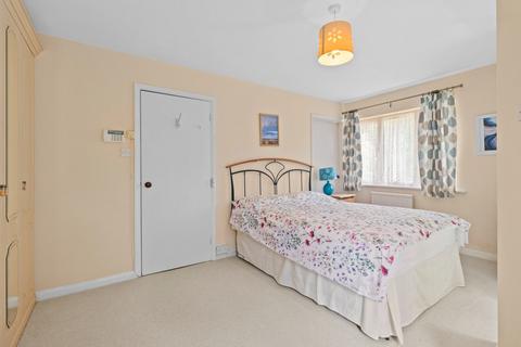 5 bedroom detached house for sale, Cripps Corner Road, Staplecross, TN32