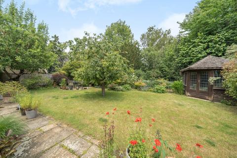 19 Windy Wood, Godalming, GU7 1XX