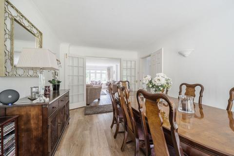19 Windy Wood, Godalming, GU7 1XX