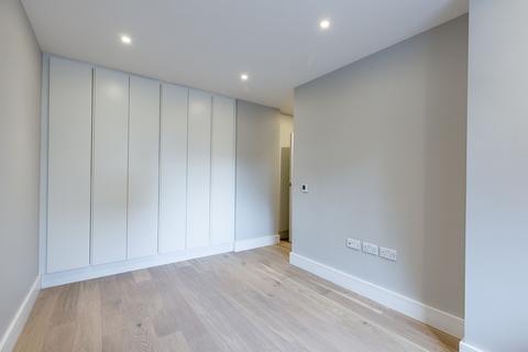 undefined, Flat 2 Sidcup House 12-18 Station Road
