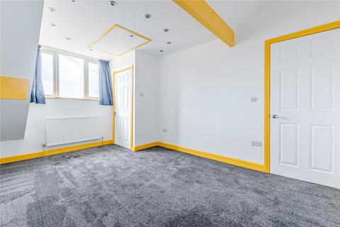 4 bedroom terraced house for sale, Kirkham Street, Rodley, Leeds