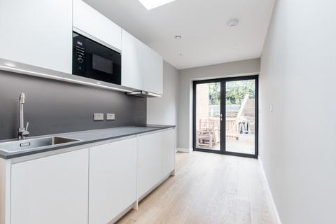 undefined, 24 Wedderburn Road