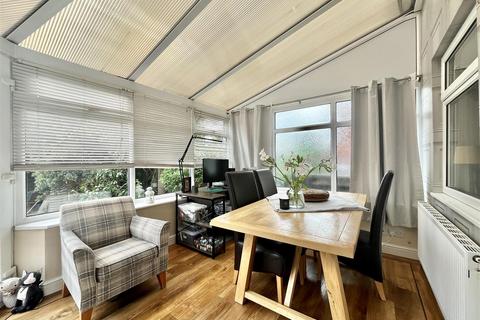 3 bedroom semi-detached house for sale, Church Lane, Swillington, Leeds