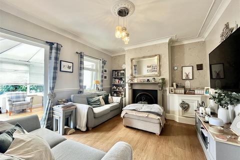 3 bedroom semi-detached house for sale, Church Lane, Swillington, Leeds