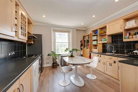 2 bedroom flat for sale, Tachbrook Street, London SW1V