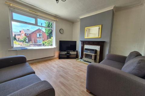 15 Chesterton Road, Oldham, OL1 4LU