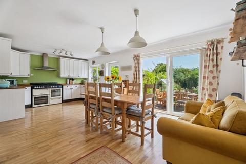 5 bedroom detached house for sale, Marsh Road, Aylesbury HP22