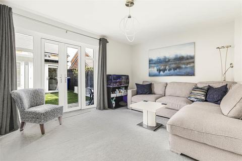 3 bedroom end of terrace house for sale, Mace Road, Mildenhall IP28