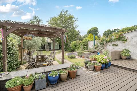 70 Manor Drive, Surbiton, KT5 8NF