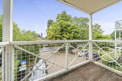 2 bedroom flat for sale, Westmoreland Road, Bromley, BR2