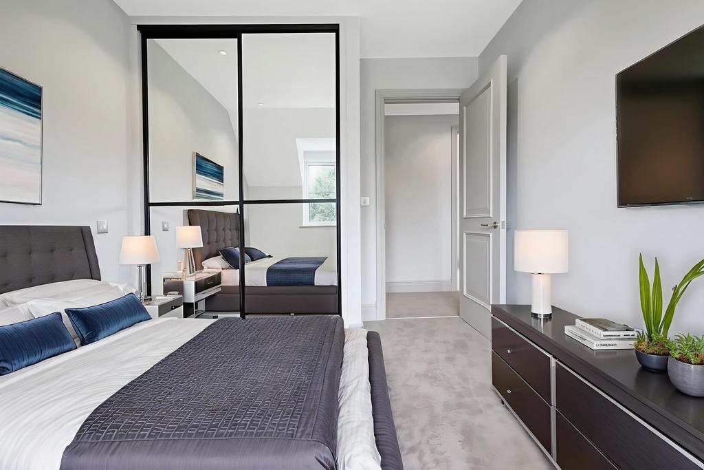 Bedroom 5 (1)